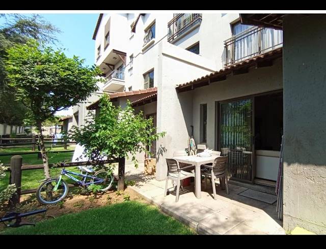 2 BEDROOM APARTMENT FOR SALE IN SUNNINGHILL